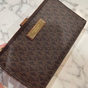 MK Large Wallet